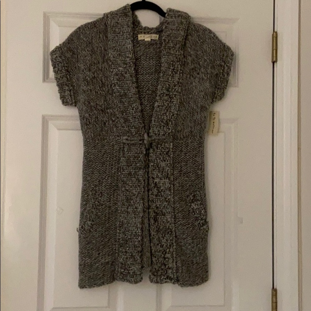 NWT short sleeve tunic sweater girls size 14